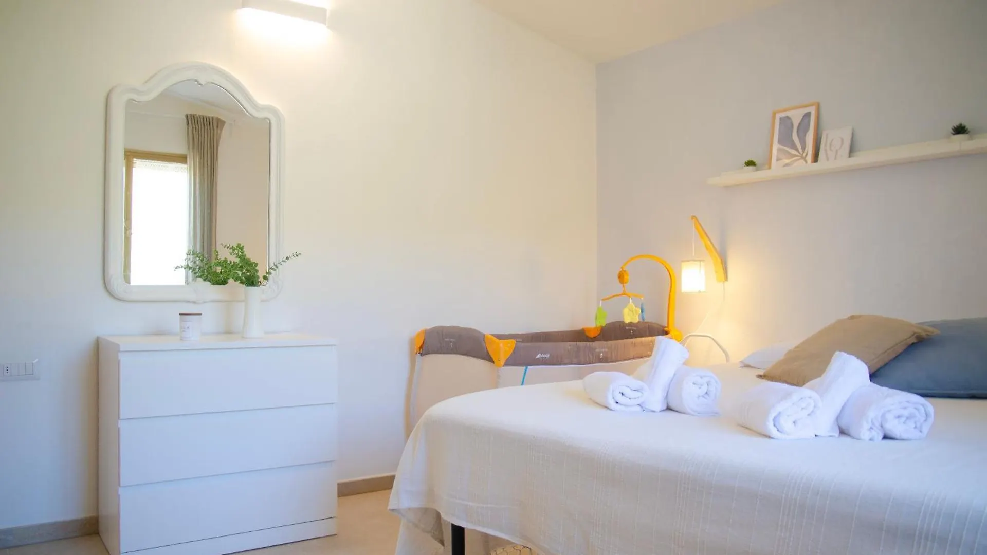 Dimora Moderna Nella Natura - 5Min Spiaggia Budoni Brunella Appartement